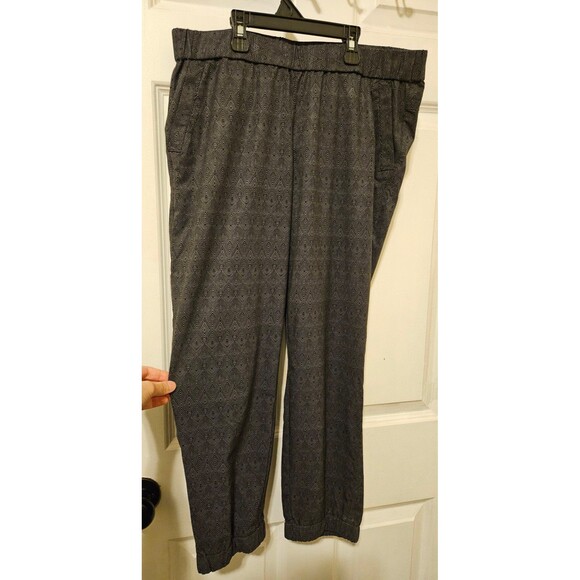 Eddie Bauer Grey and Black Pants Size Small - Picture 2 of 3